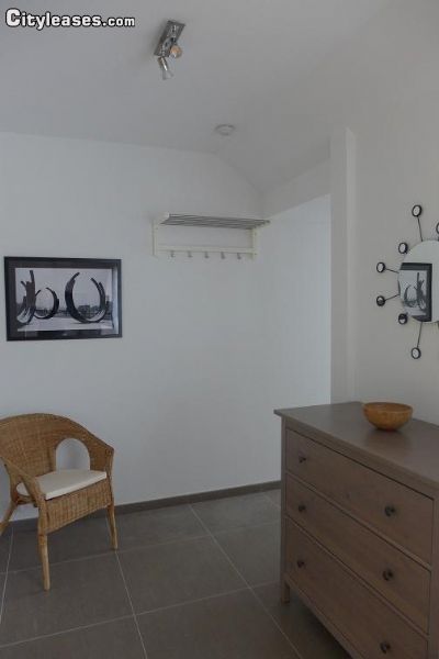 image_0