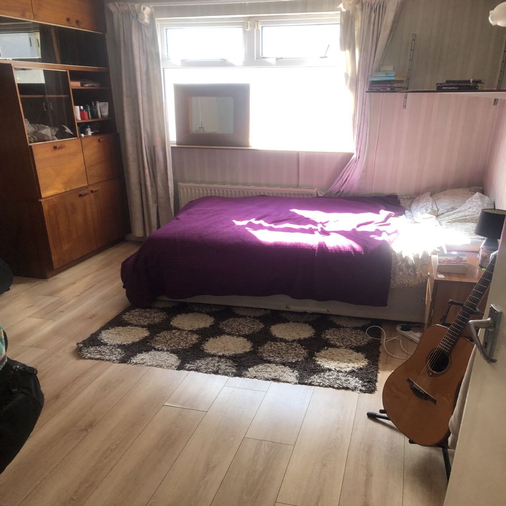 image_0