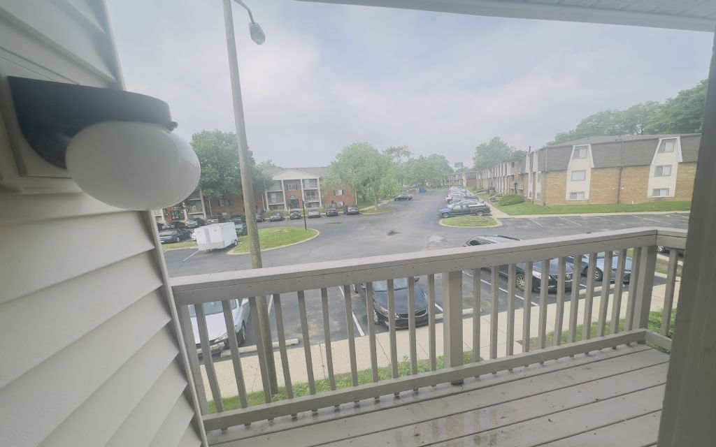 image_0