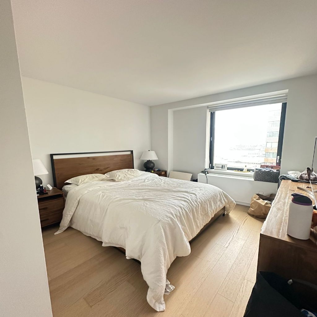 image_0