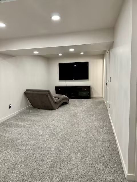 4765803