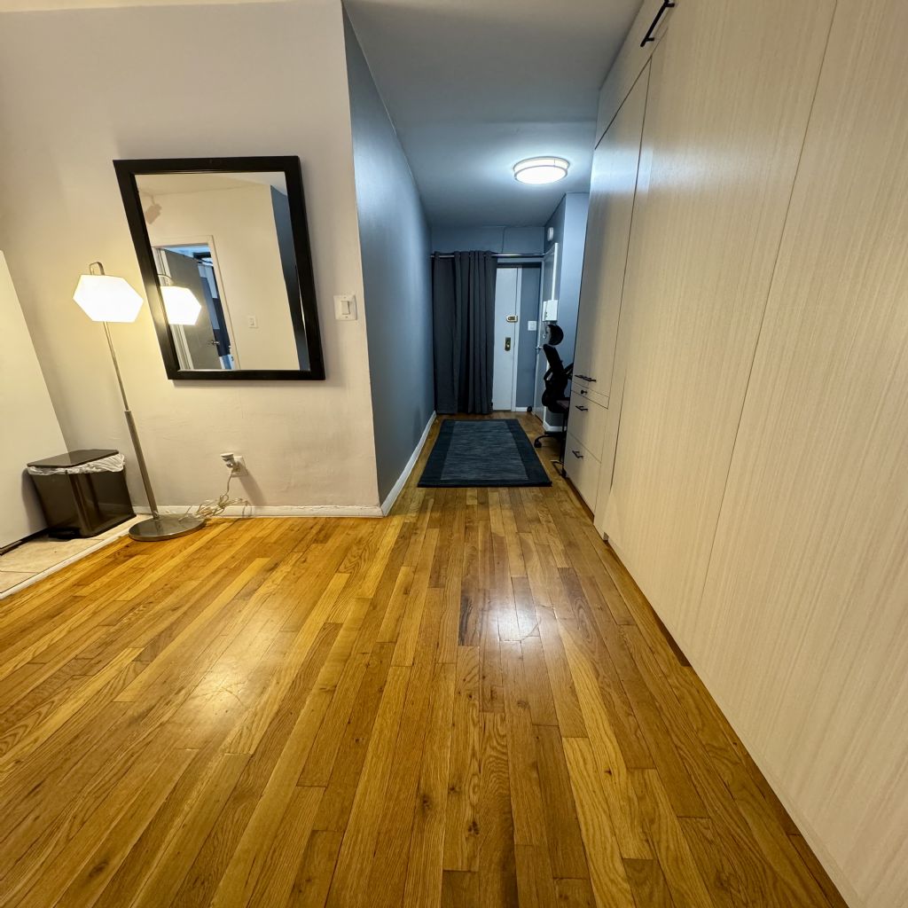 image_0