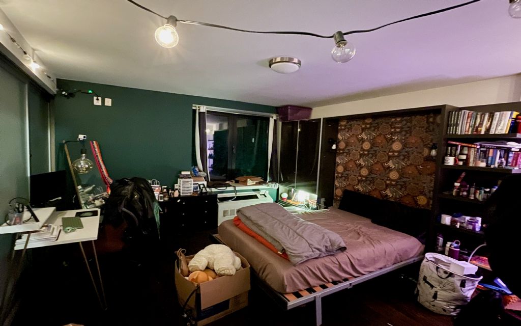 image_0