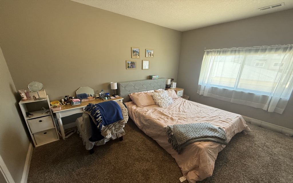 image_0