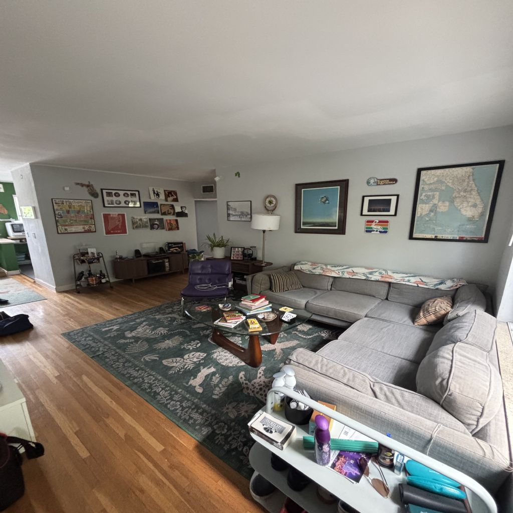 image_0