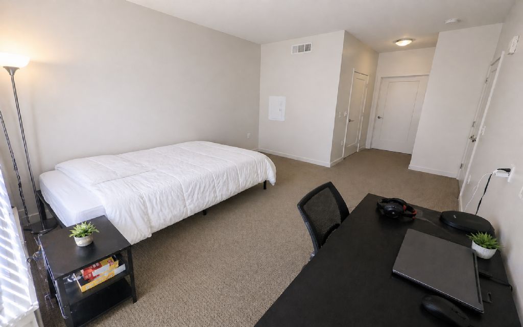 image_1