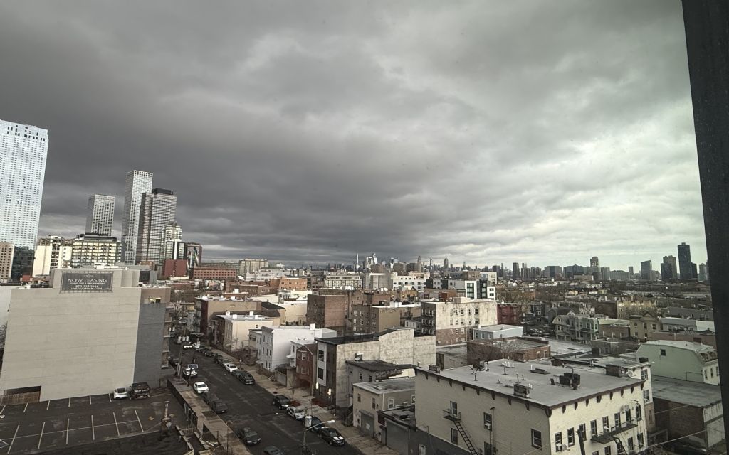 image_0