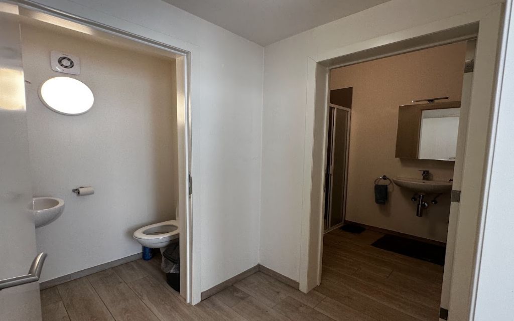 image_1