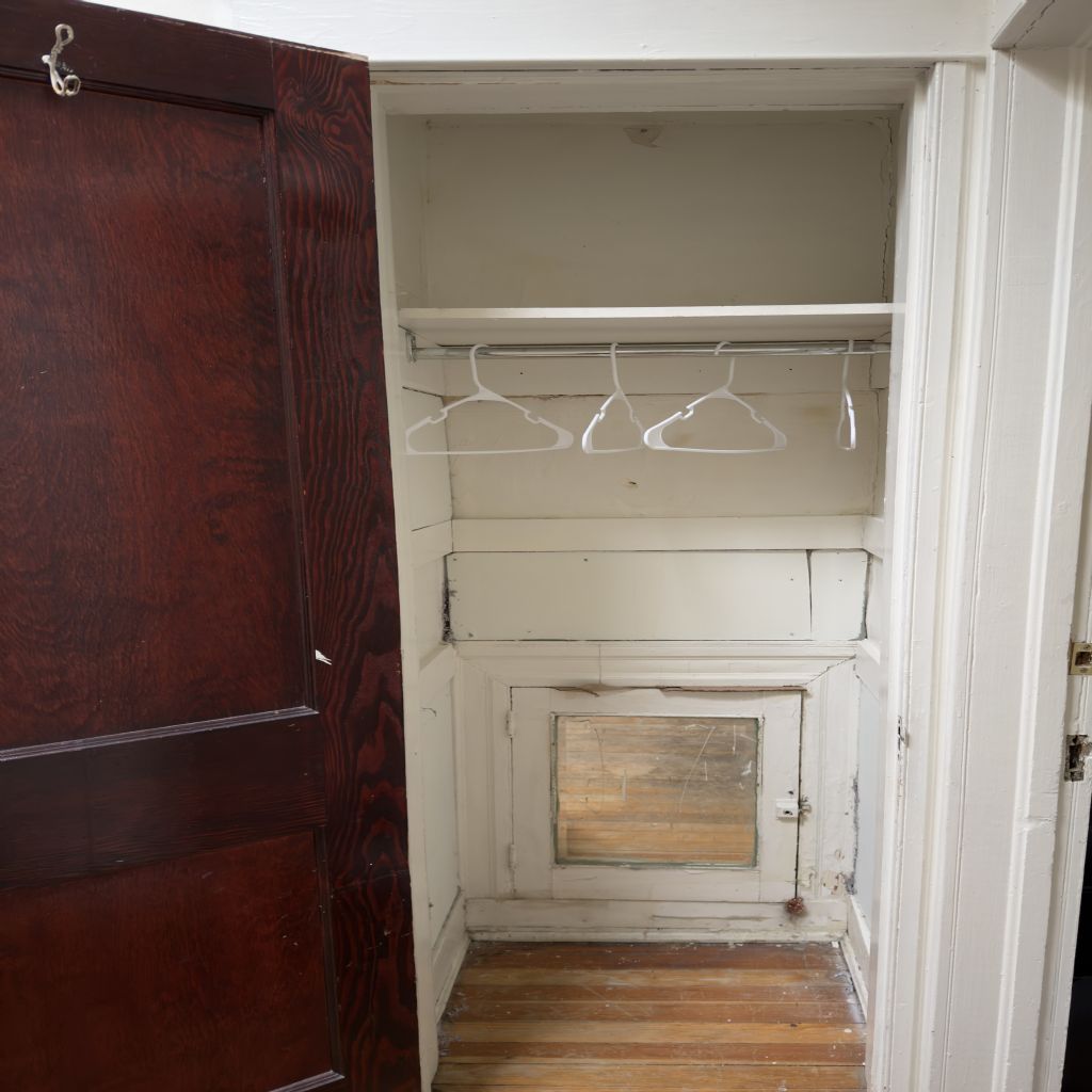 image_0