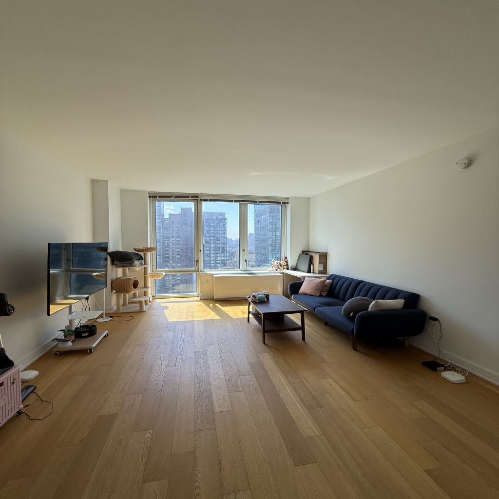 image_0