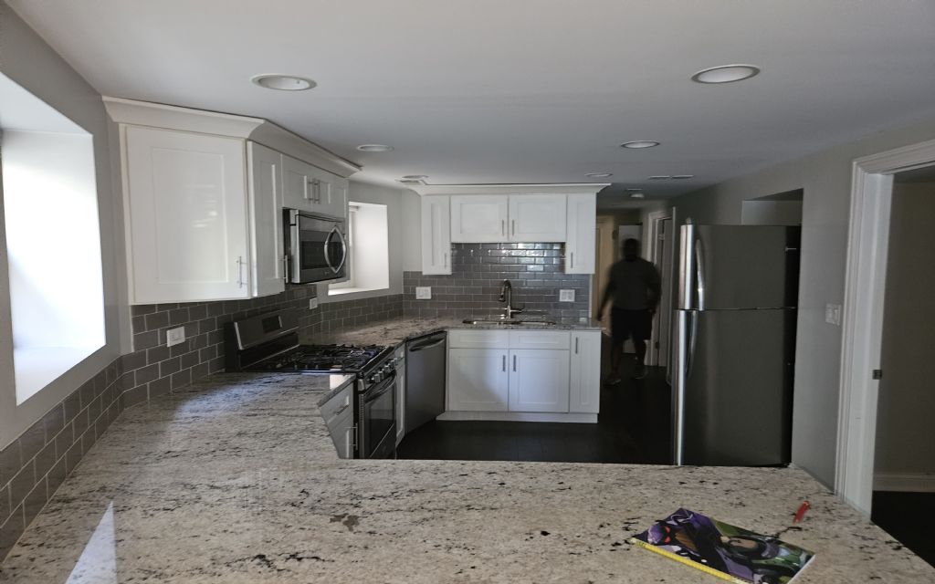 image_0