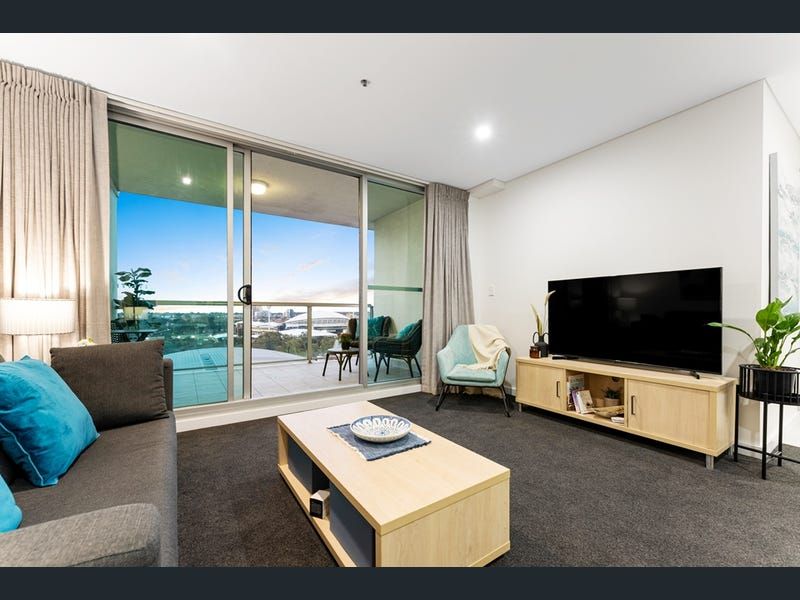 image_0