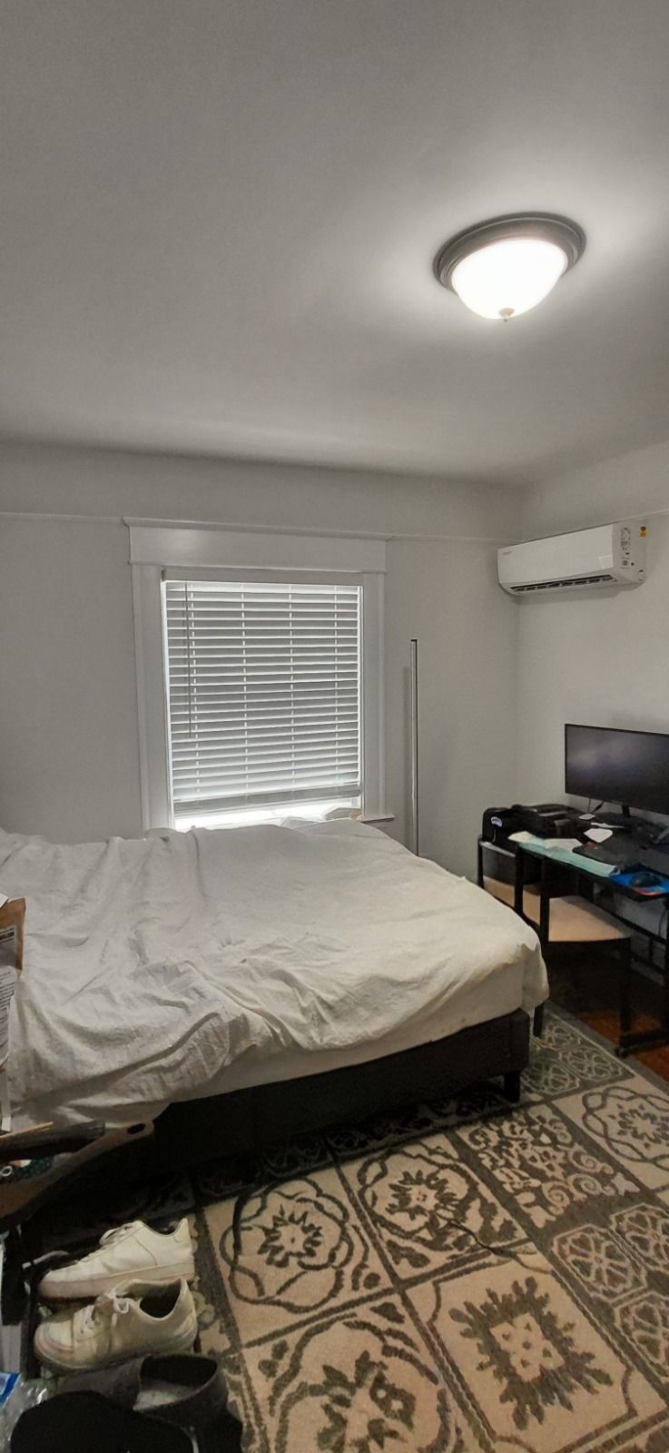 image_0