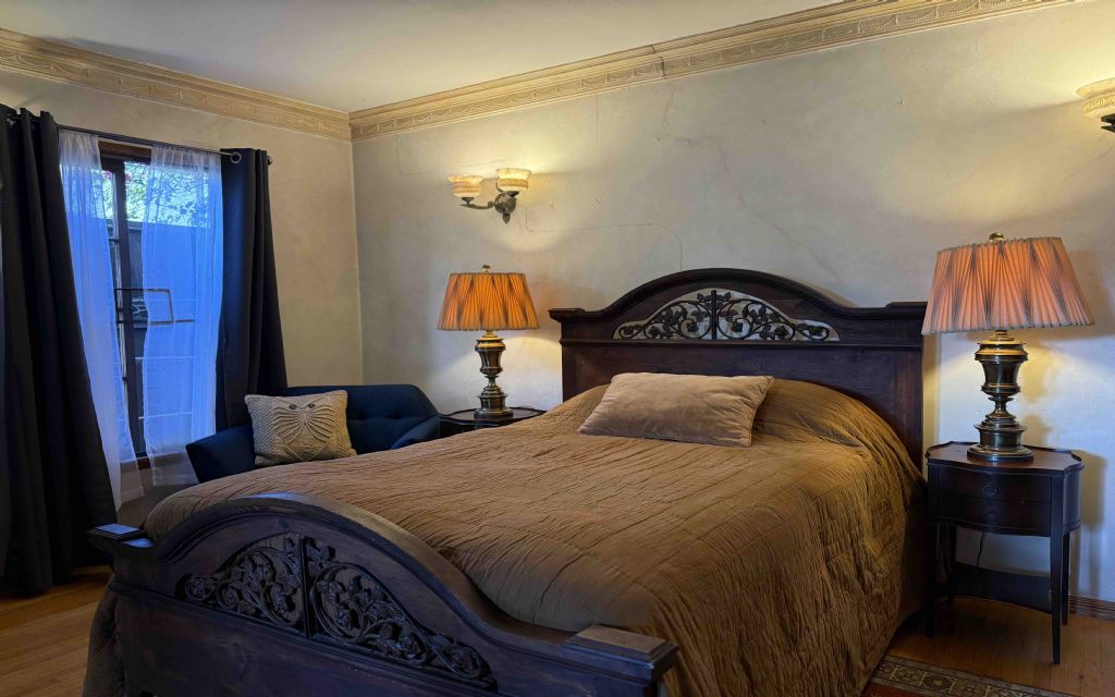 image_0