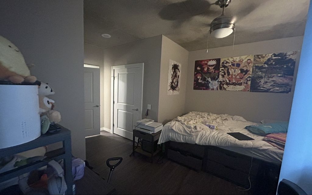 image_0