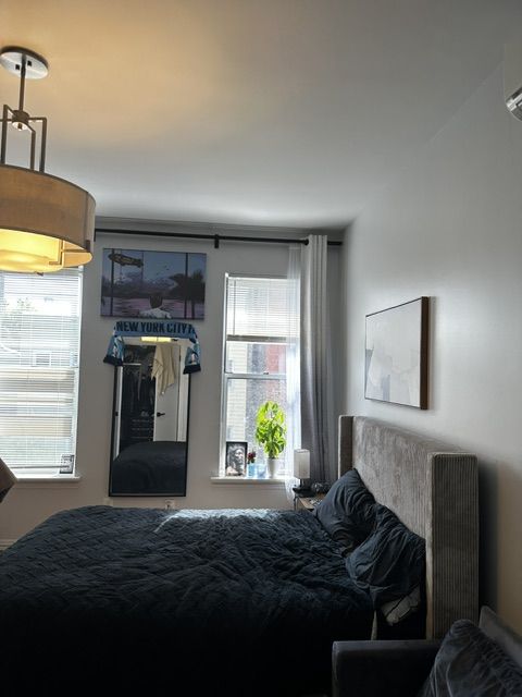 image_0