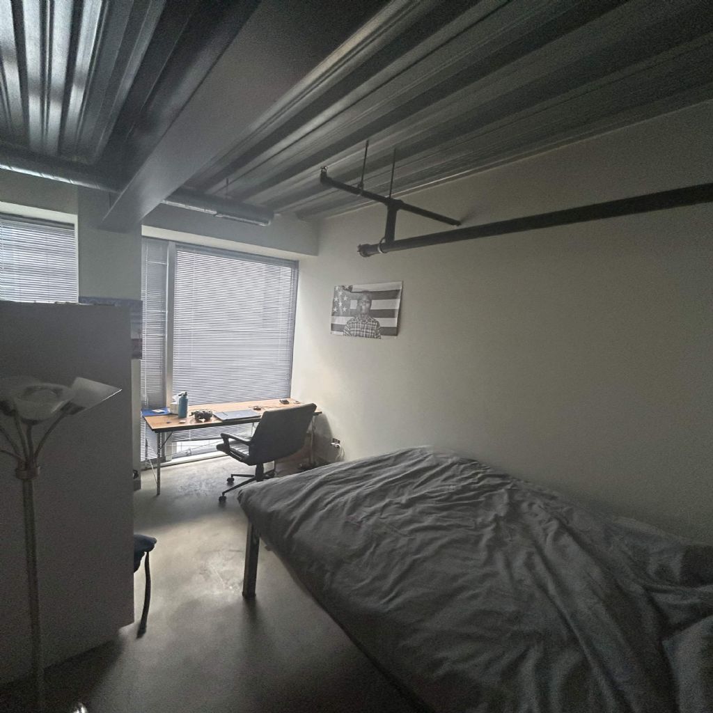 image_0
