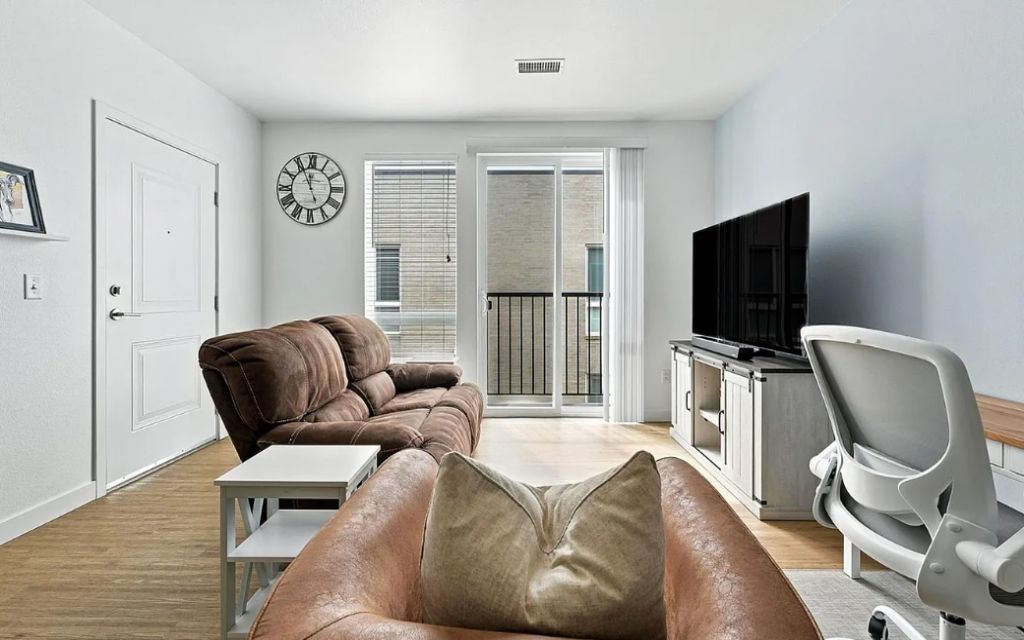 image_1