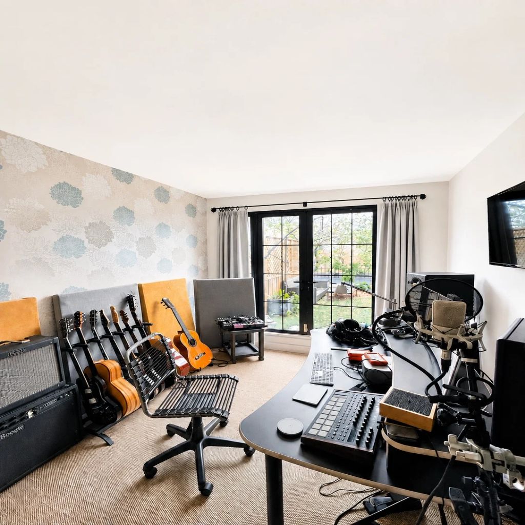 image_7