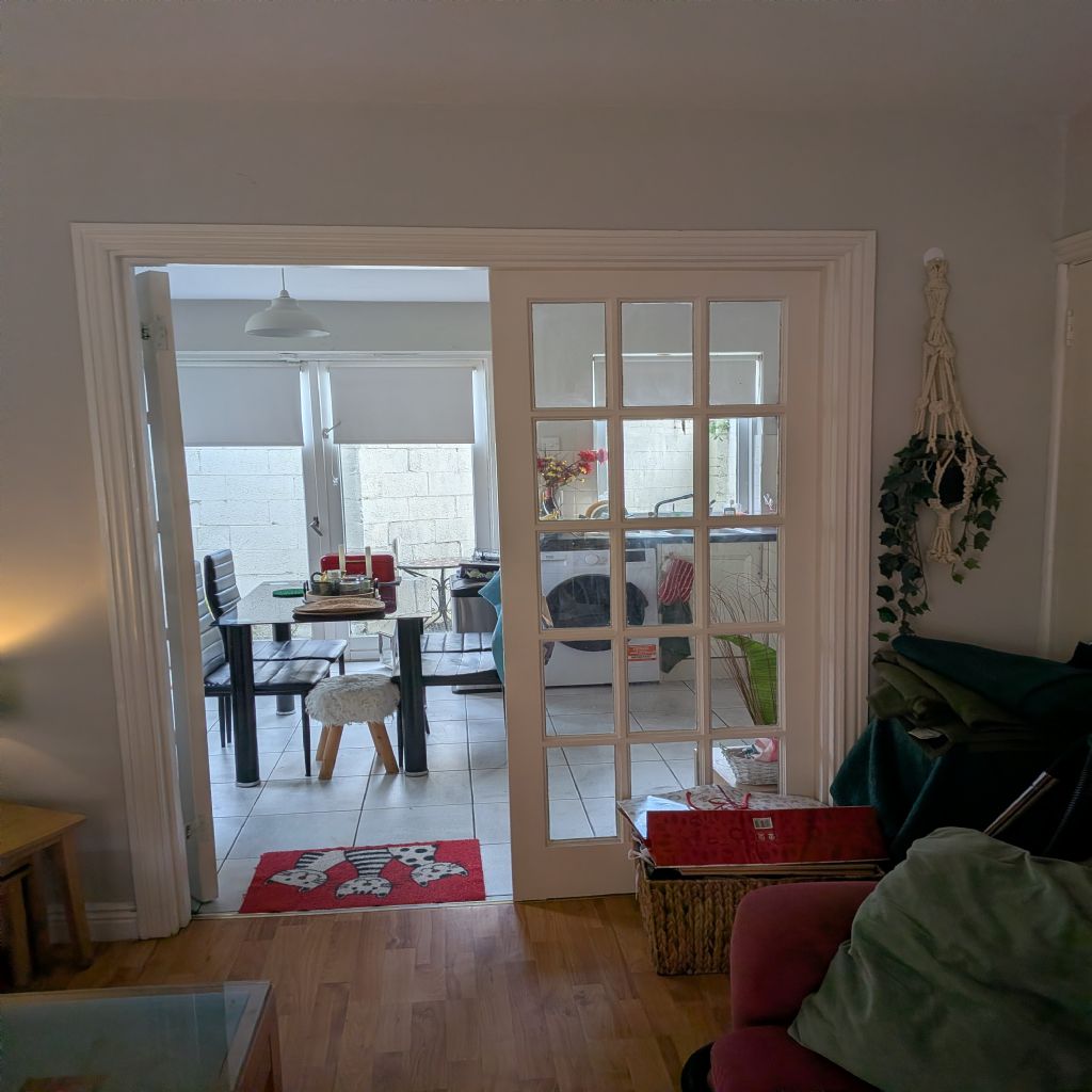 image_0