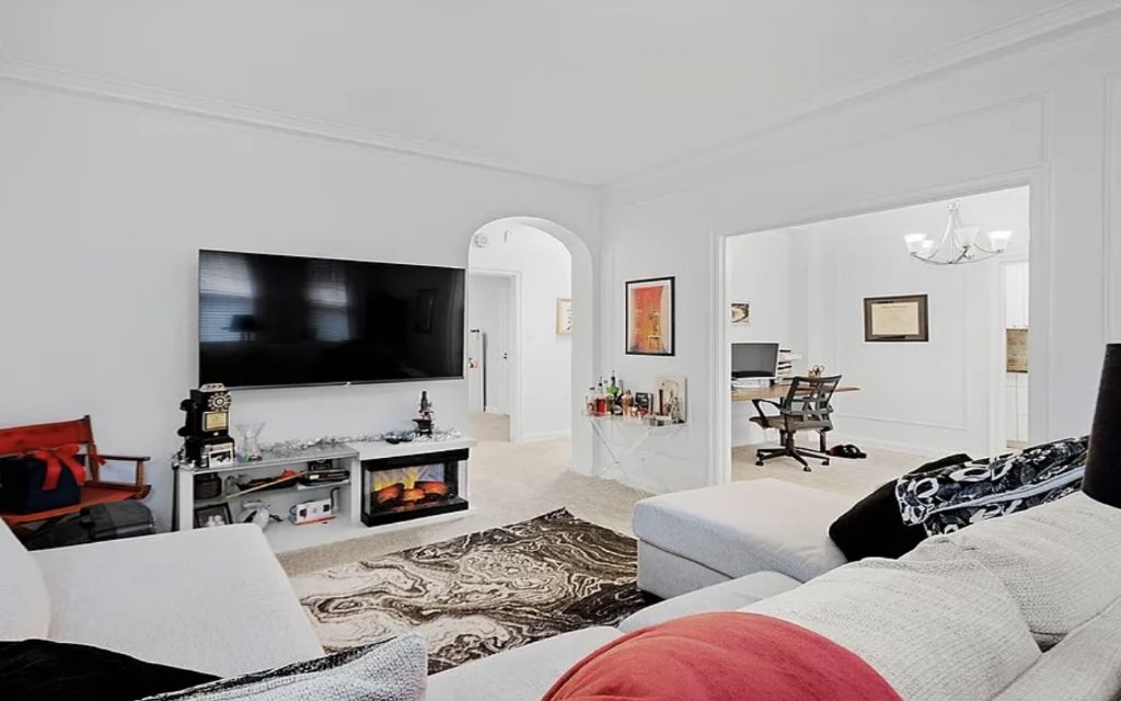 image_0