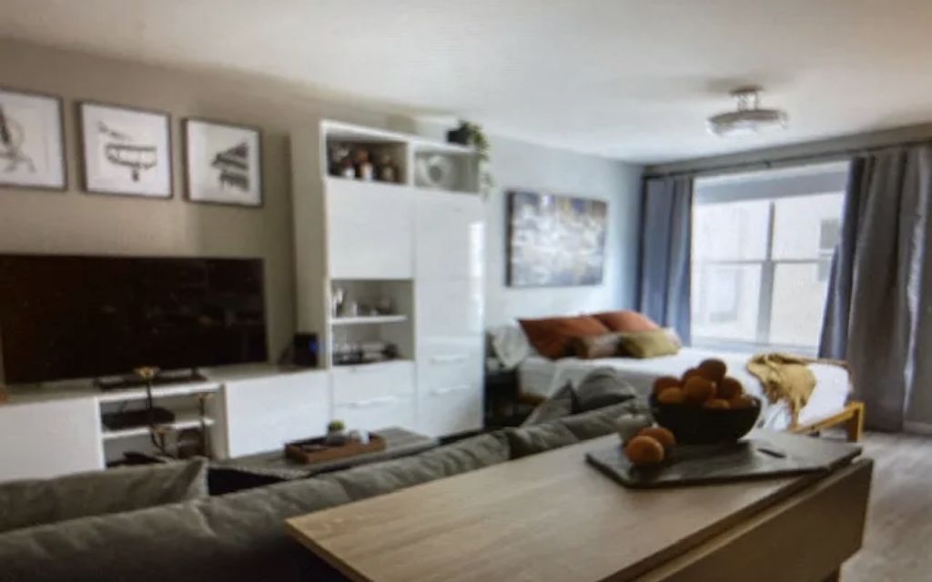 image_0