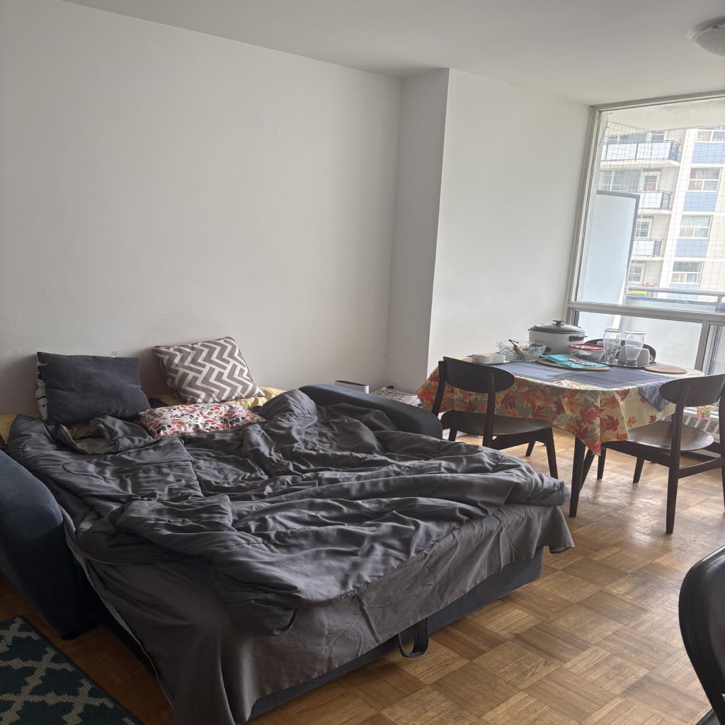 image_0
