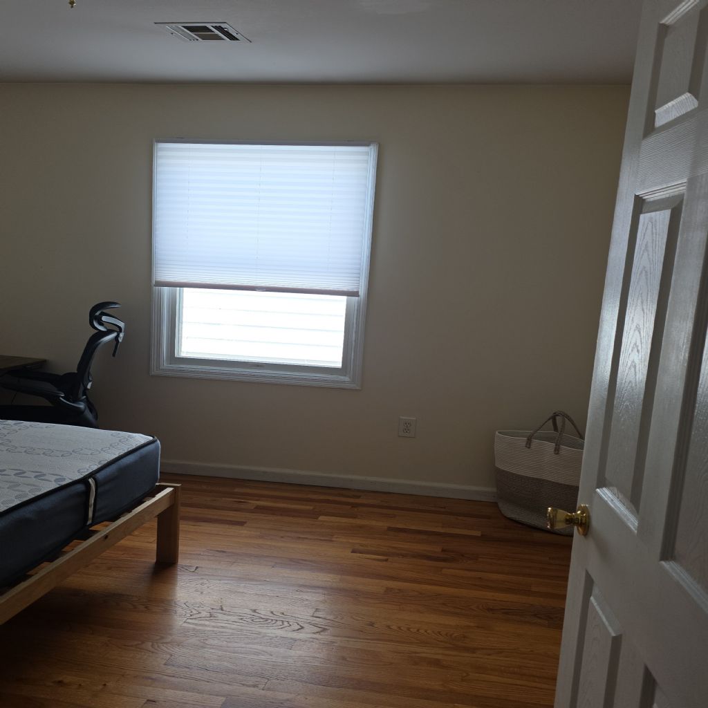 image_0