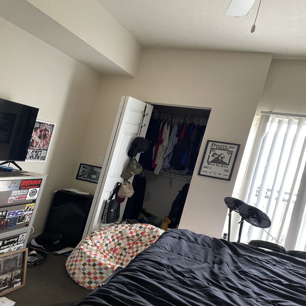 image_0