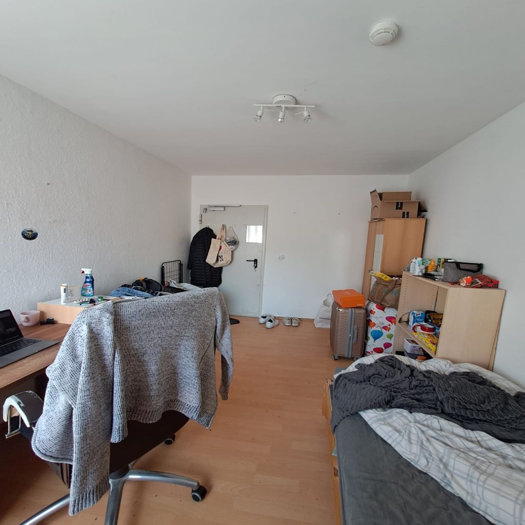image_0