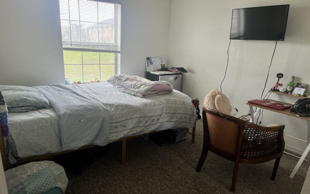image_0