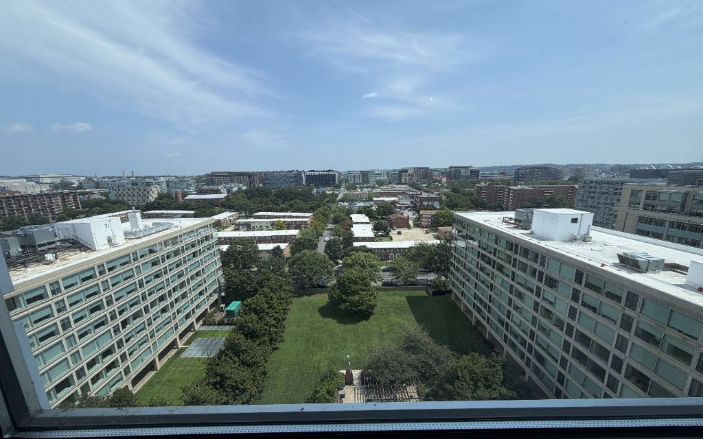 image_0