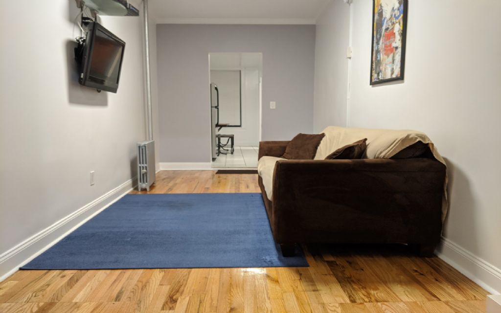 image_0