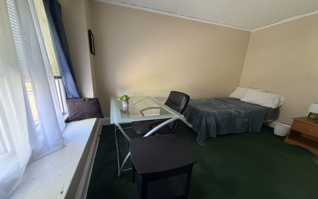 image_0