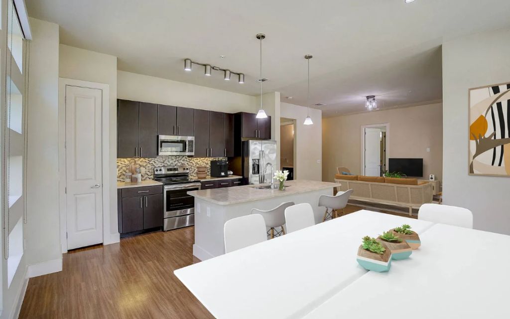 image_1
