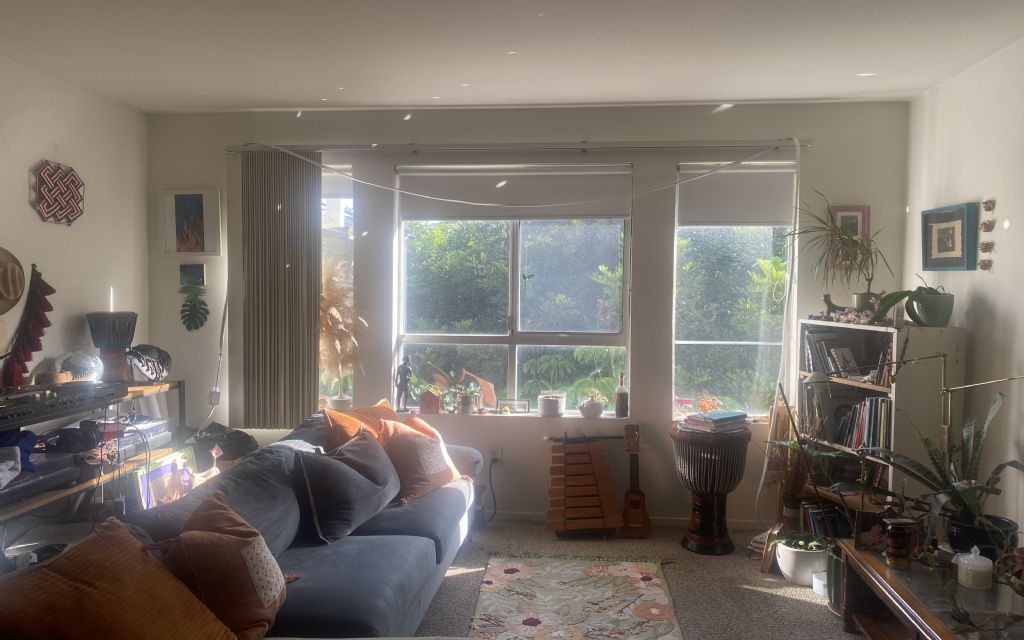 image_0