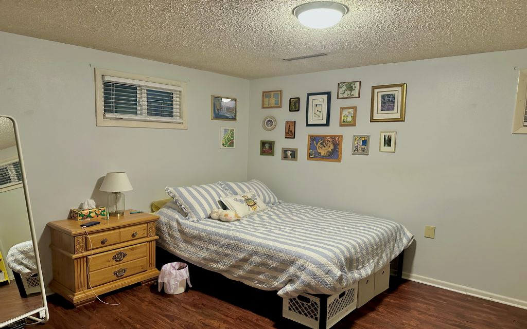 image_0