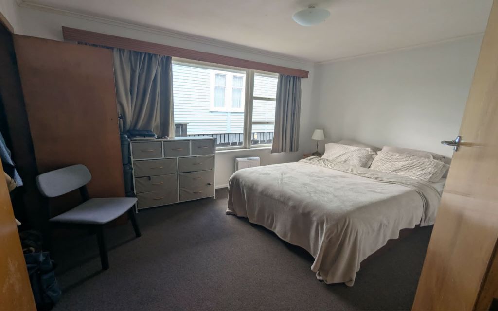 image_0