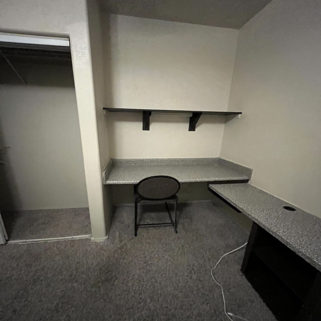 image_0