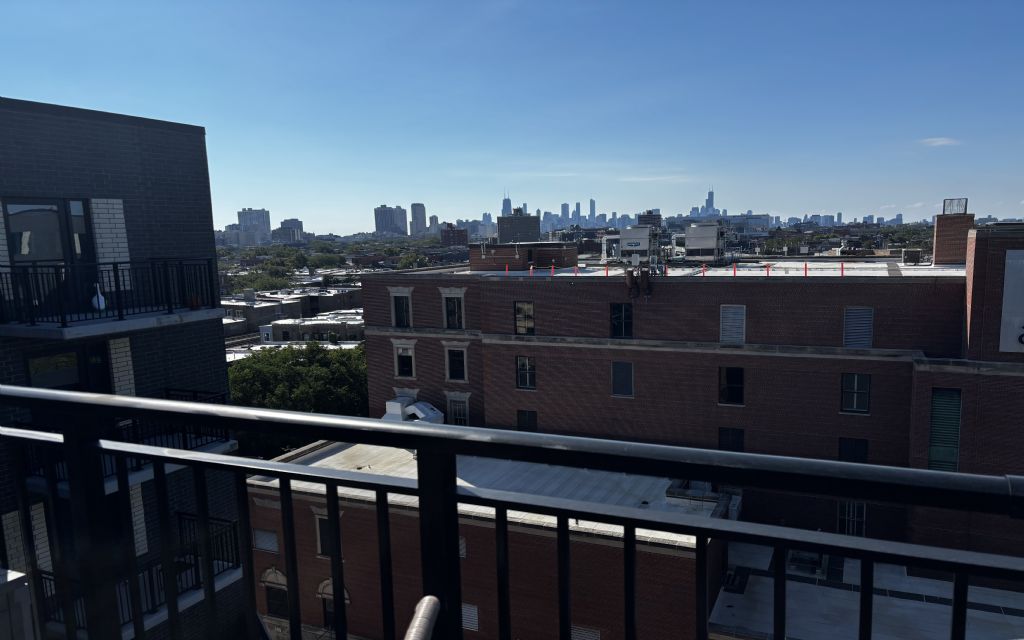 image_0