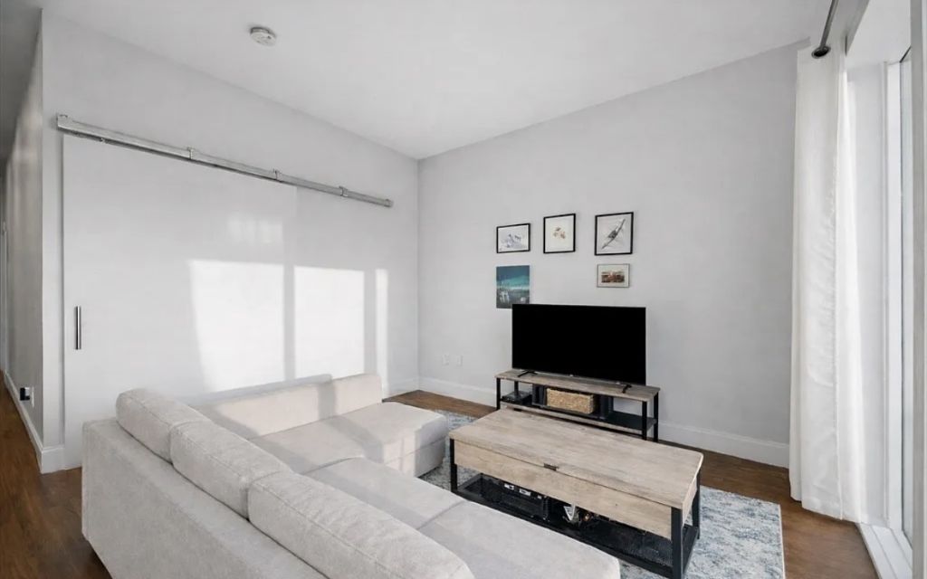 image_1