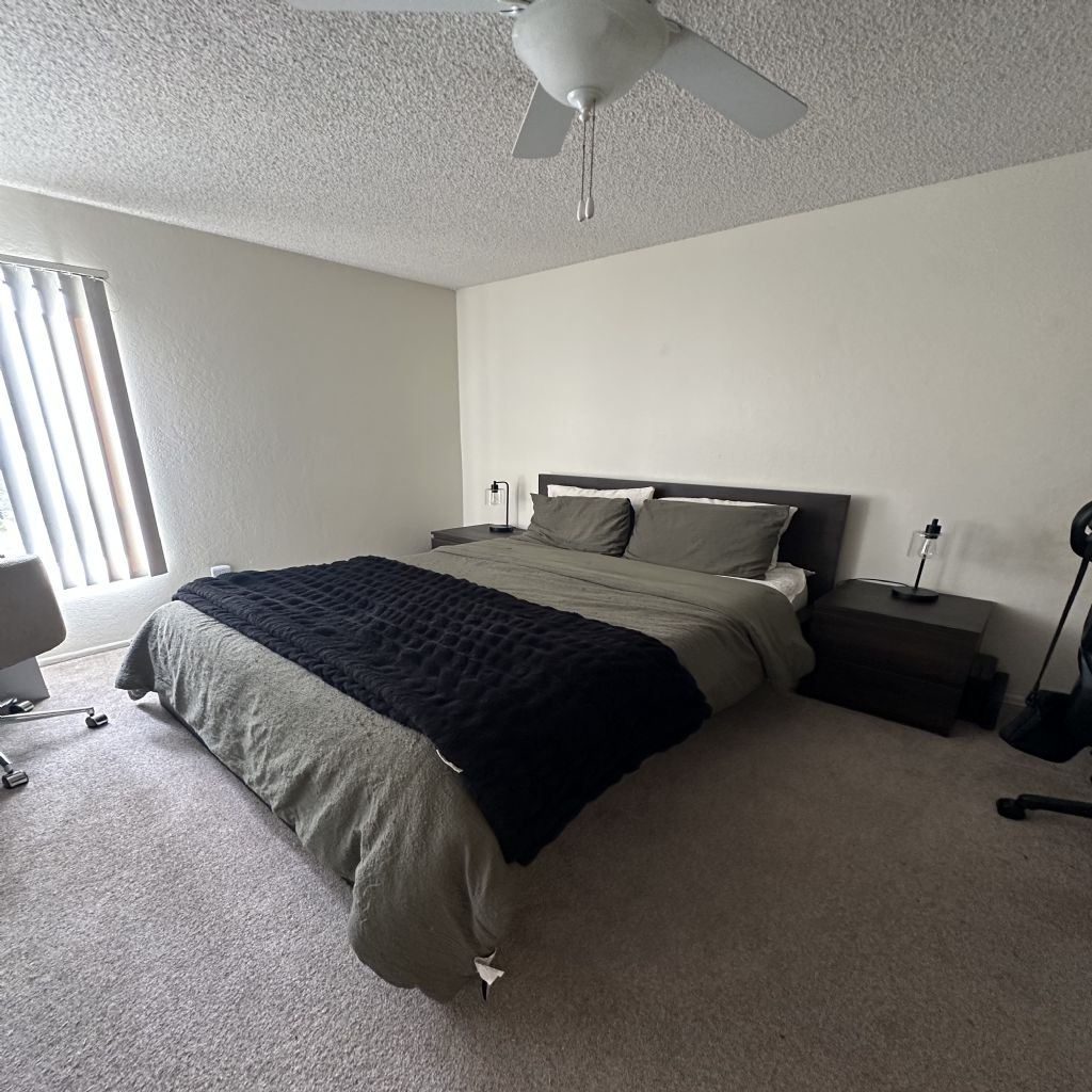 image_0
