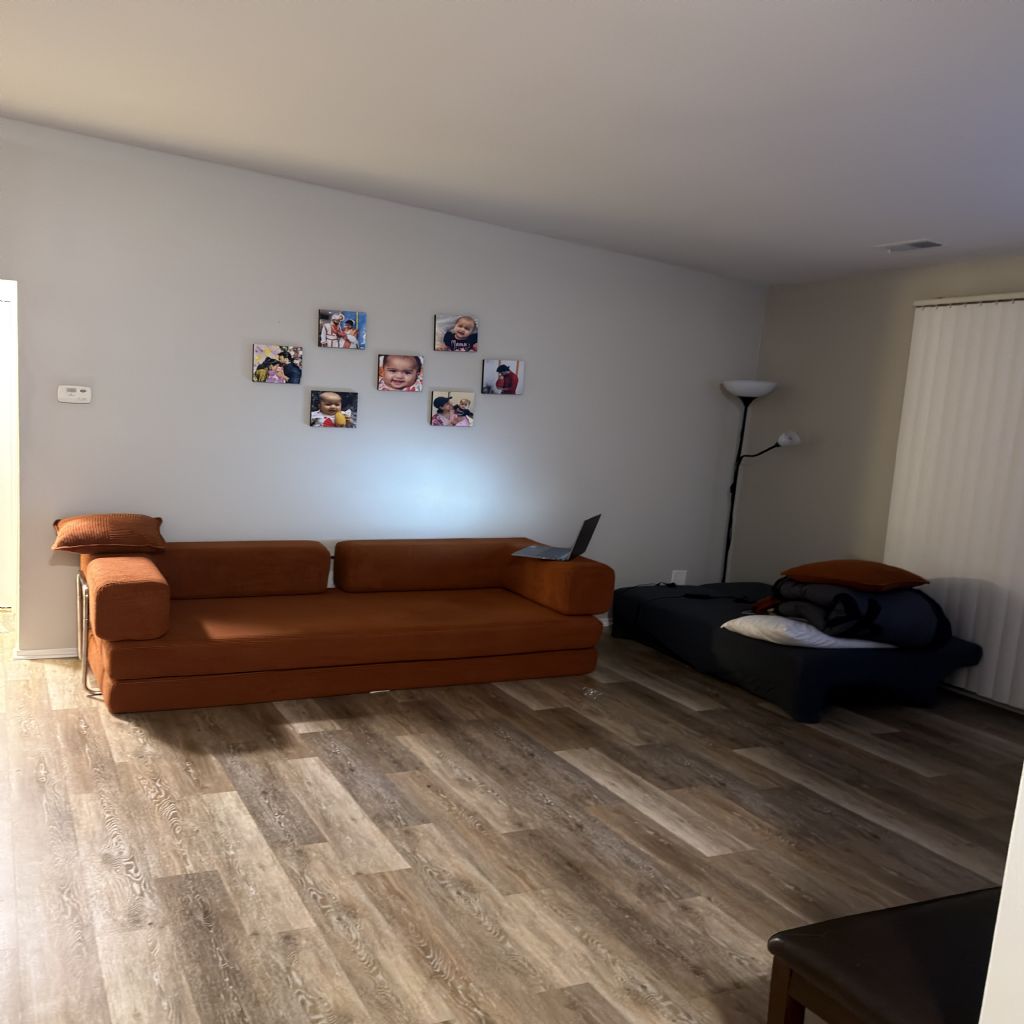 image_0