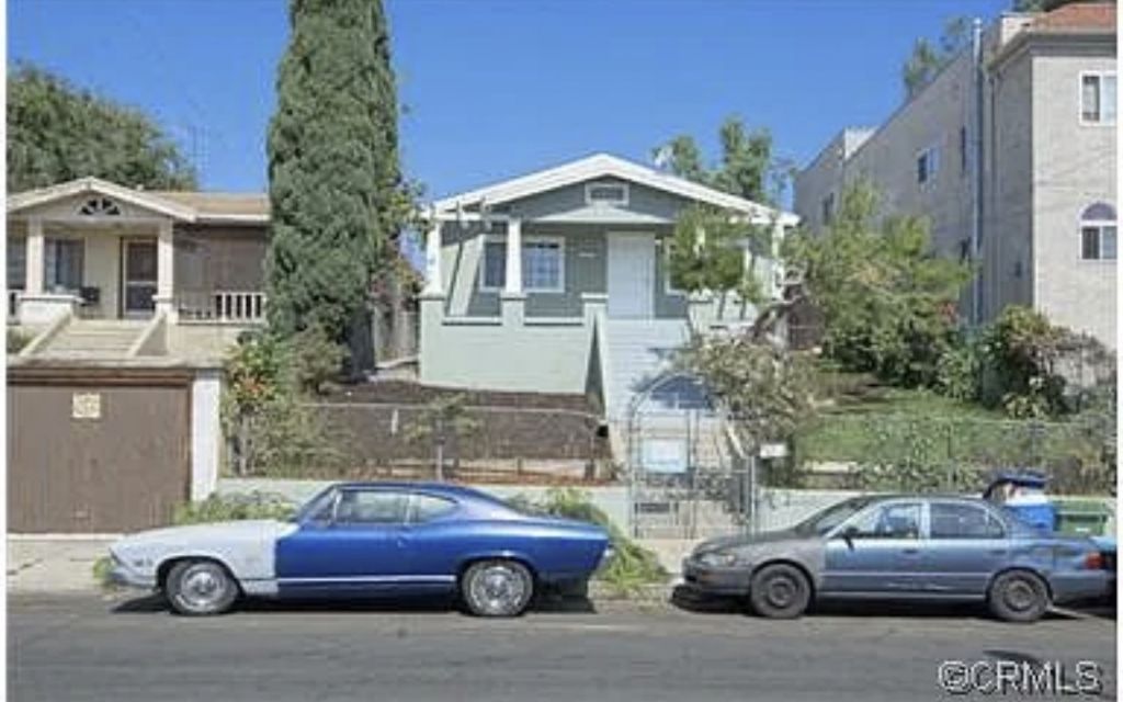 image_0