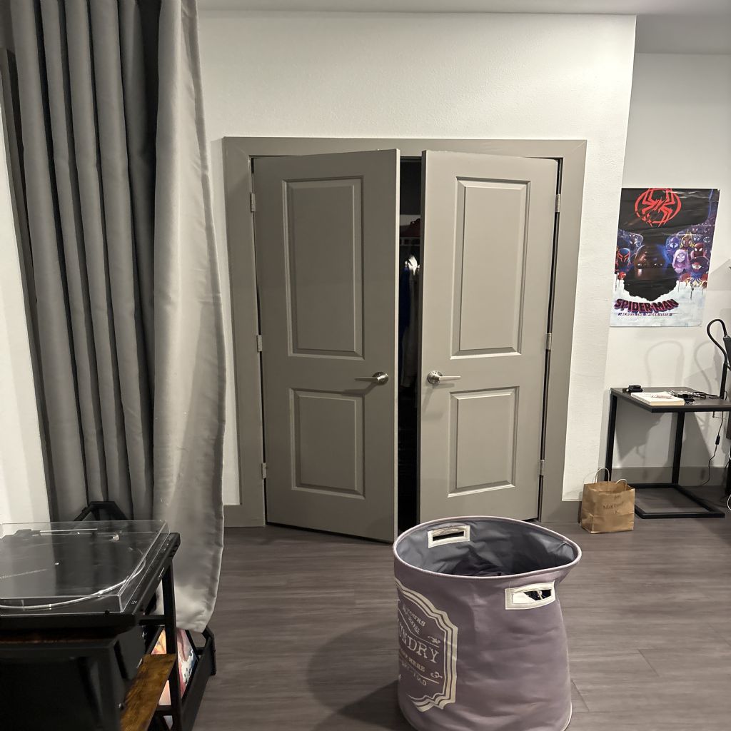 image_0